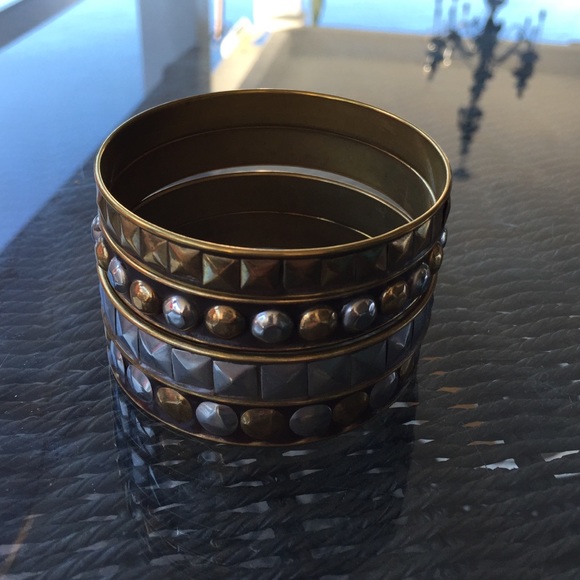 Bracelets - Picture 2 of 2
