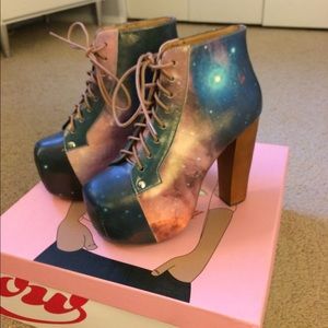 Jeffrey Campbell cosmic litas
