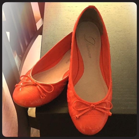 Coral Delman ballet flats