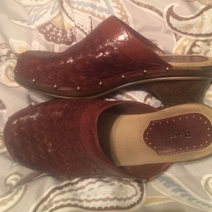 Bass Genuine Leather Clog
