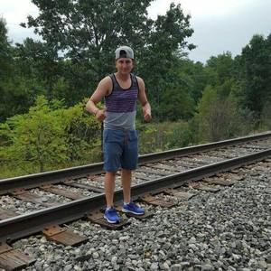 Meet your Posher, Javier