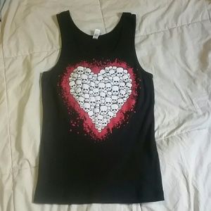 Black Tank With Heart of Skulls. NWOT.