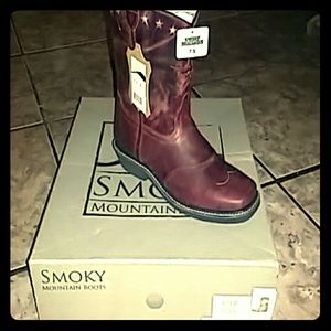 Red Smokey Mountain cowgirl boots