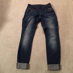 Gap maternity skinny jeans