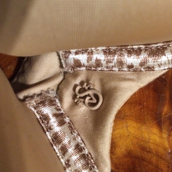 VS bra - Picture 2 of 4