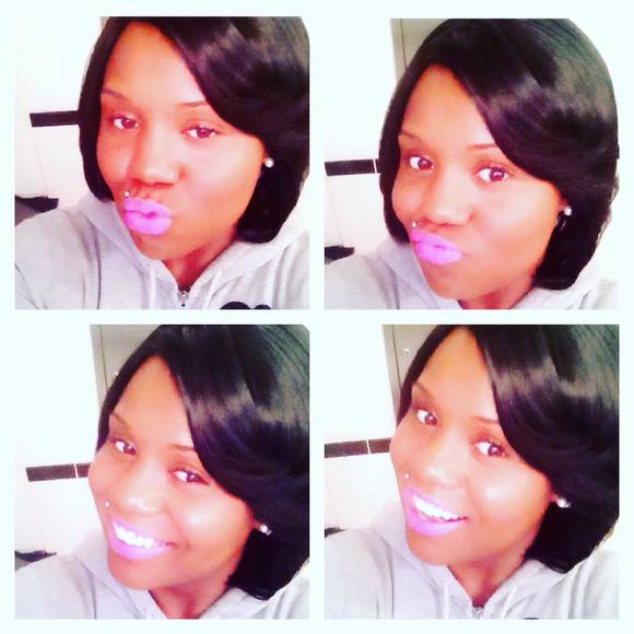 Meet your Posher, Tashara - Picture 1 of 1