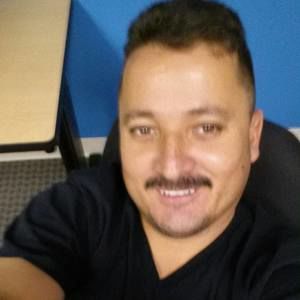 Meet your Posher, Emmanuel