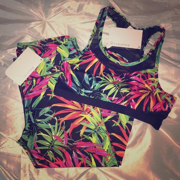 Fabletics Salar Capri