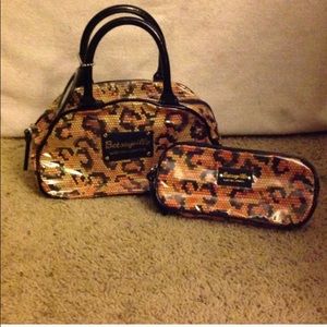 Bestsey Johnson make up bag