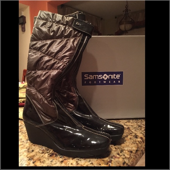 Samsonite RARE Women Samsonite  Foot Wear  made in Romania