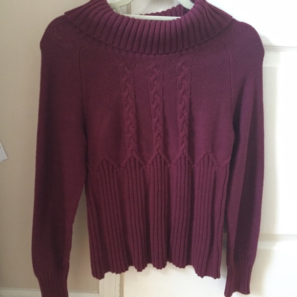 Turtle neck sweater