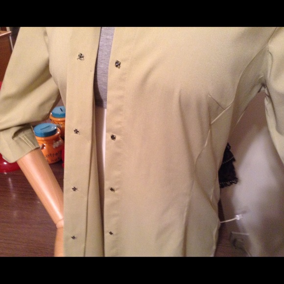 Chelsea Studio Blouse - Picture 3 of 3