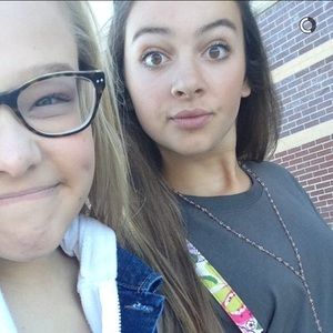 Meet your Posher, Annabelak