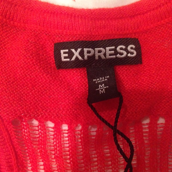 ✨EXPRESS NWOT racerback - Picture 2 of 4