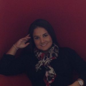 Meet your Posher, Veronica