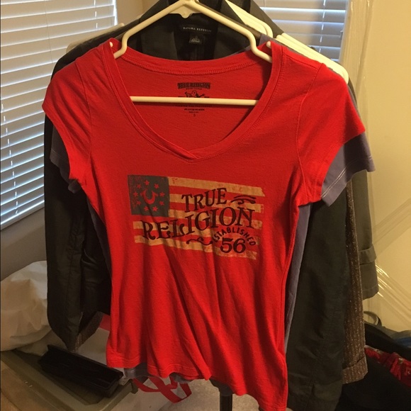 True Religion tee shirt