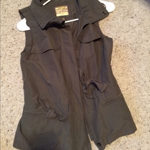 Olive utility vest