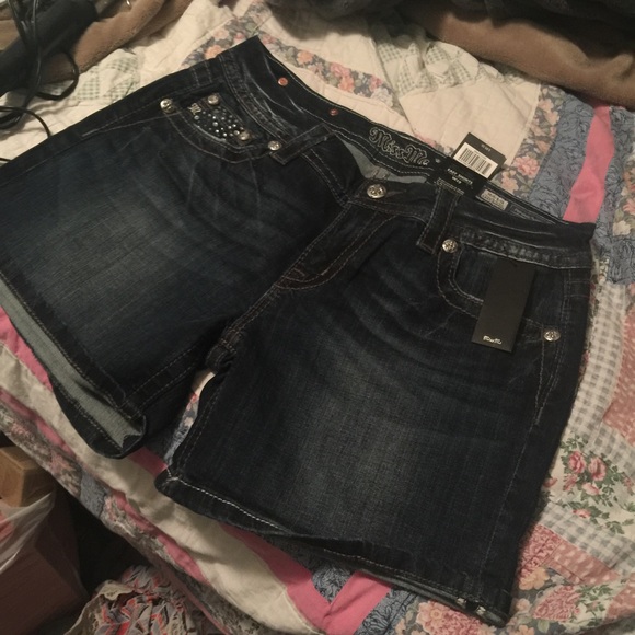 NWT Miss Me shorts - Picture 2 of 2
