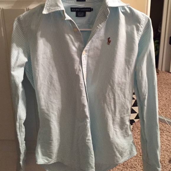 cute button up polo!!☺️