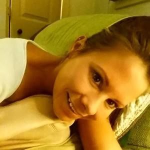 Meet your Posher, Reyna