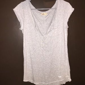 Hollister  tee
