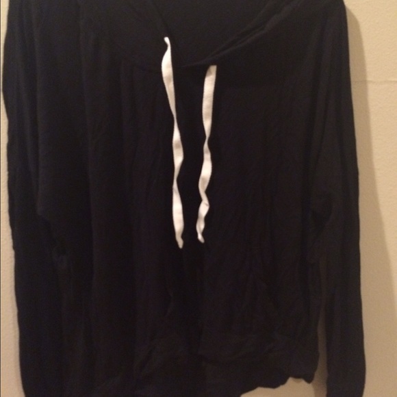 Black sweatshirt