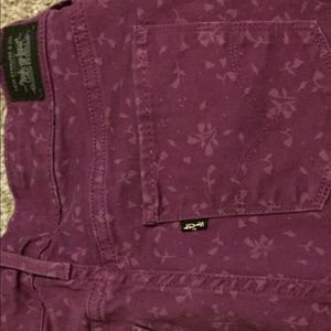 Levis Jean