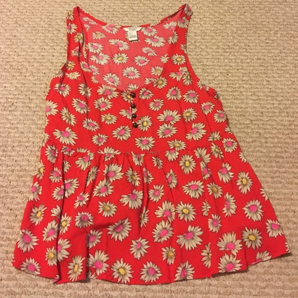 Forever 21 Red daisy tank top