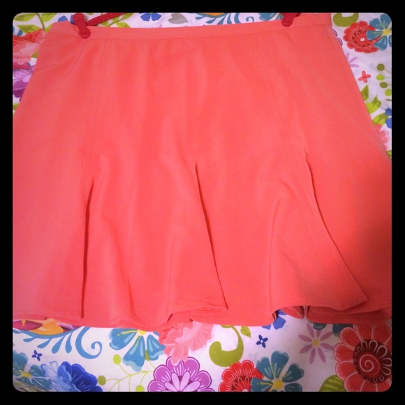 NWOT Coral Flutter Skirt