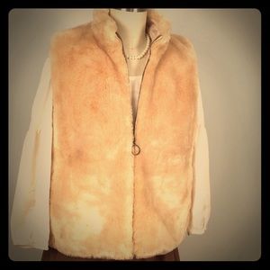 Loft faux fur vest XS