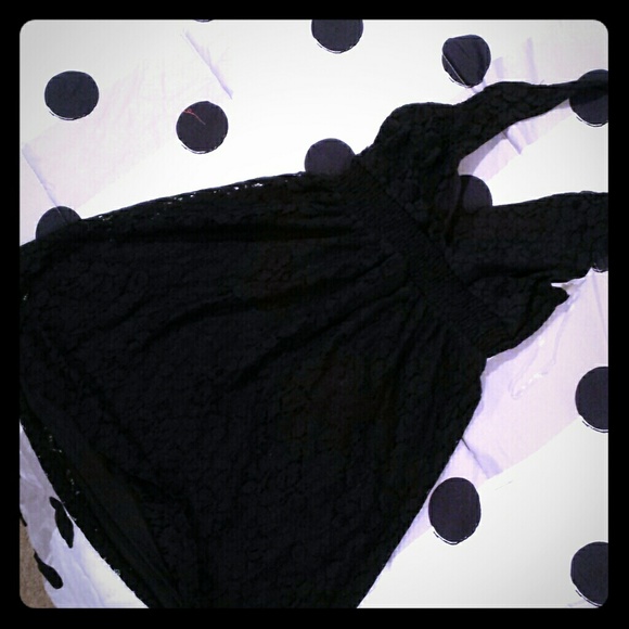 Little black halter dress - Picture 1 of 3