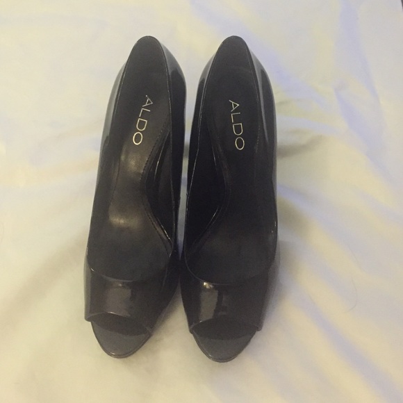 Aldo black pumps