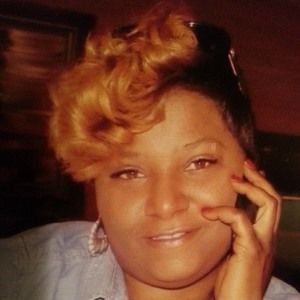 Meet your Posher, Carla