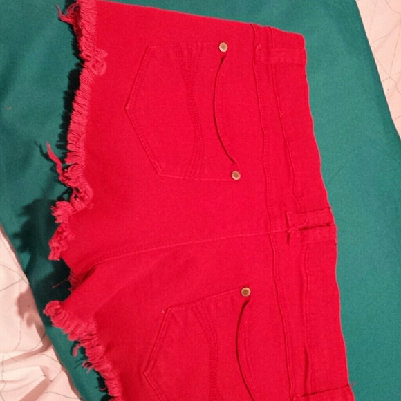 Shorts - Picture 2 of 2