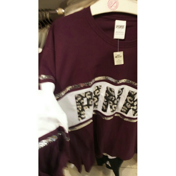 Vs pink crew