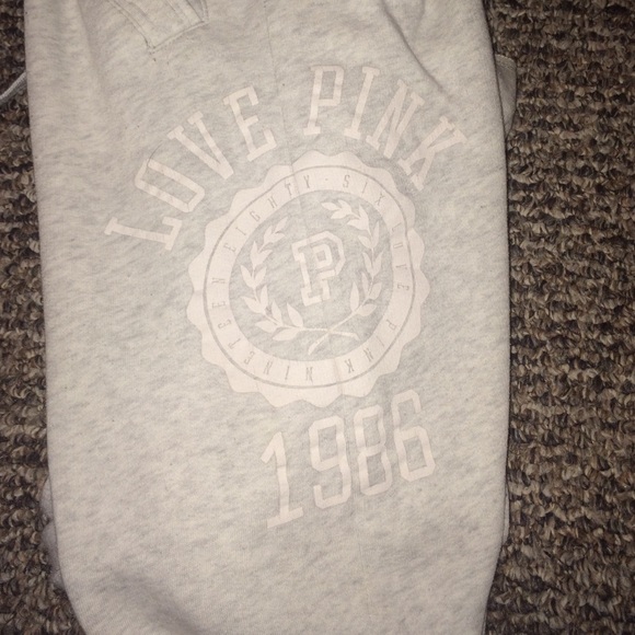 sweats - Picture 2 of 3