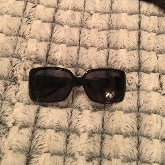 Gucci sunglasses- Price reduction!