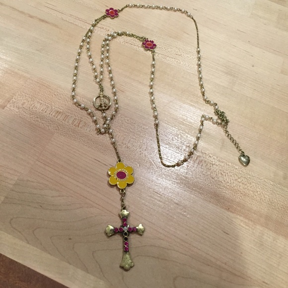 Betsy Johnson necklace