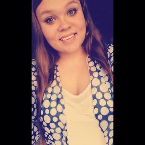 Meet your Posher, Sabrina