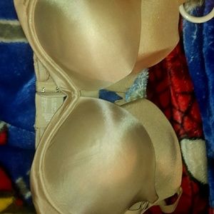 Vs bras