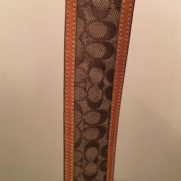 Coach belt - Picture 2 of 2