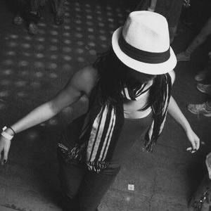 Meet your Posher, Sara