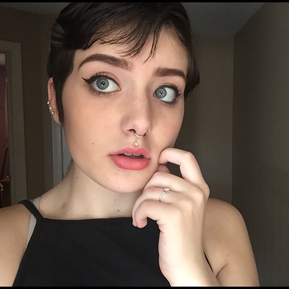 Meet your Posher, Jamie