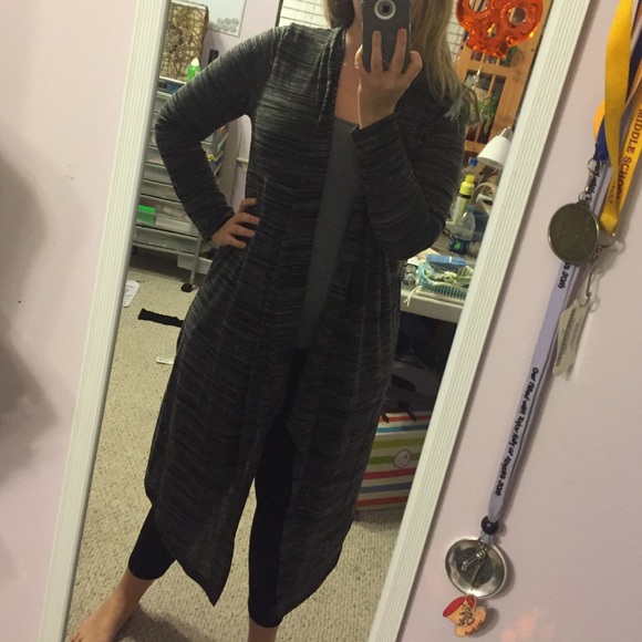 Long Edista Cardigan