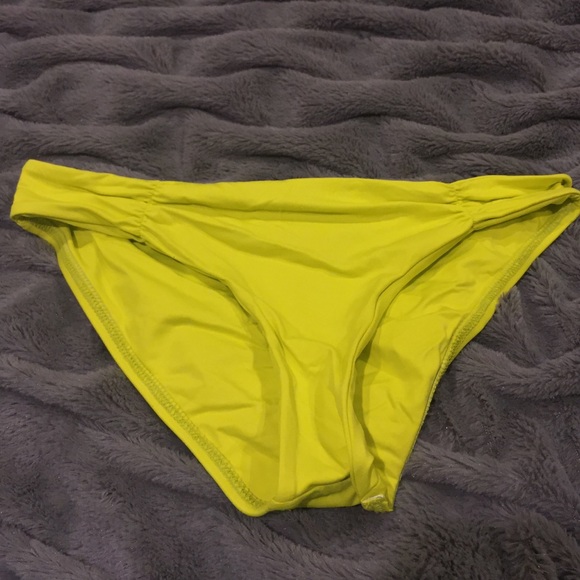 New L*space bikini bottoms