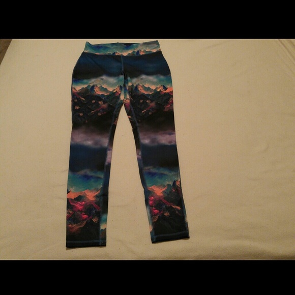 The coolest leggings ever