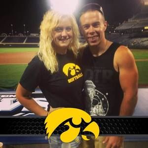 Meet your Posher, Caitlin