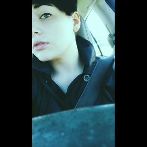 Meet your Posher, Jasmine