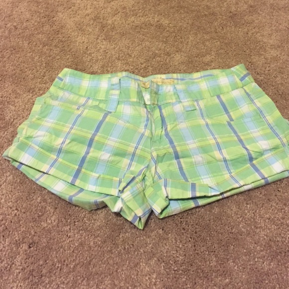 Two Pair Shorts - Picture 2 of 3