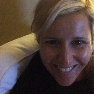 Meet your Posher, Jackie